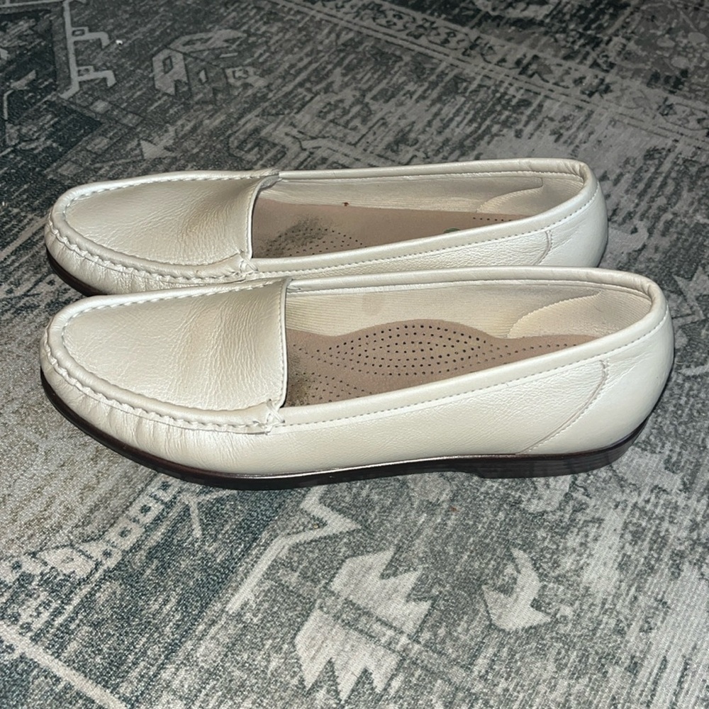 Sas Simplify Slip On Loafer Size 8.5 - image 2